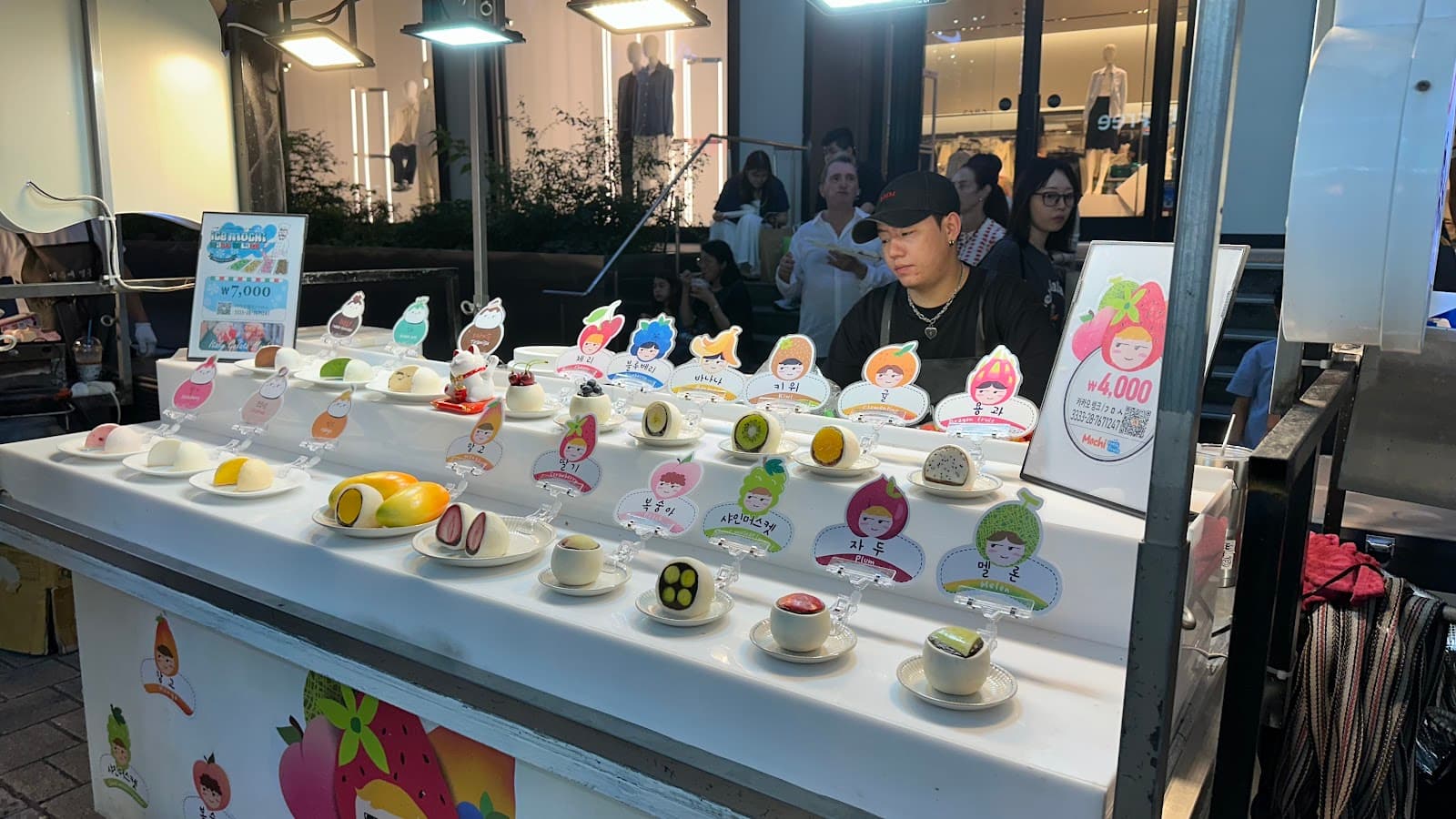 Seoul Bamdokkaebi Night Market - Yeouido 2