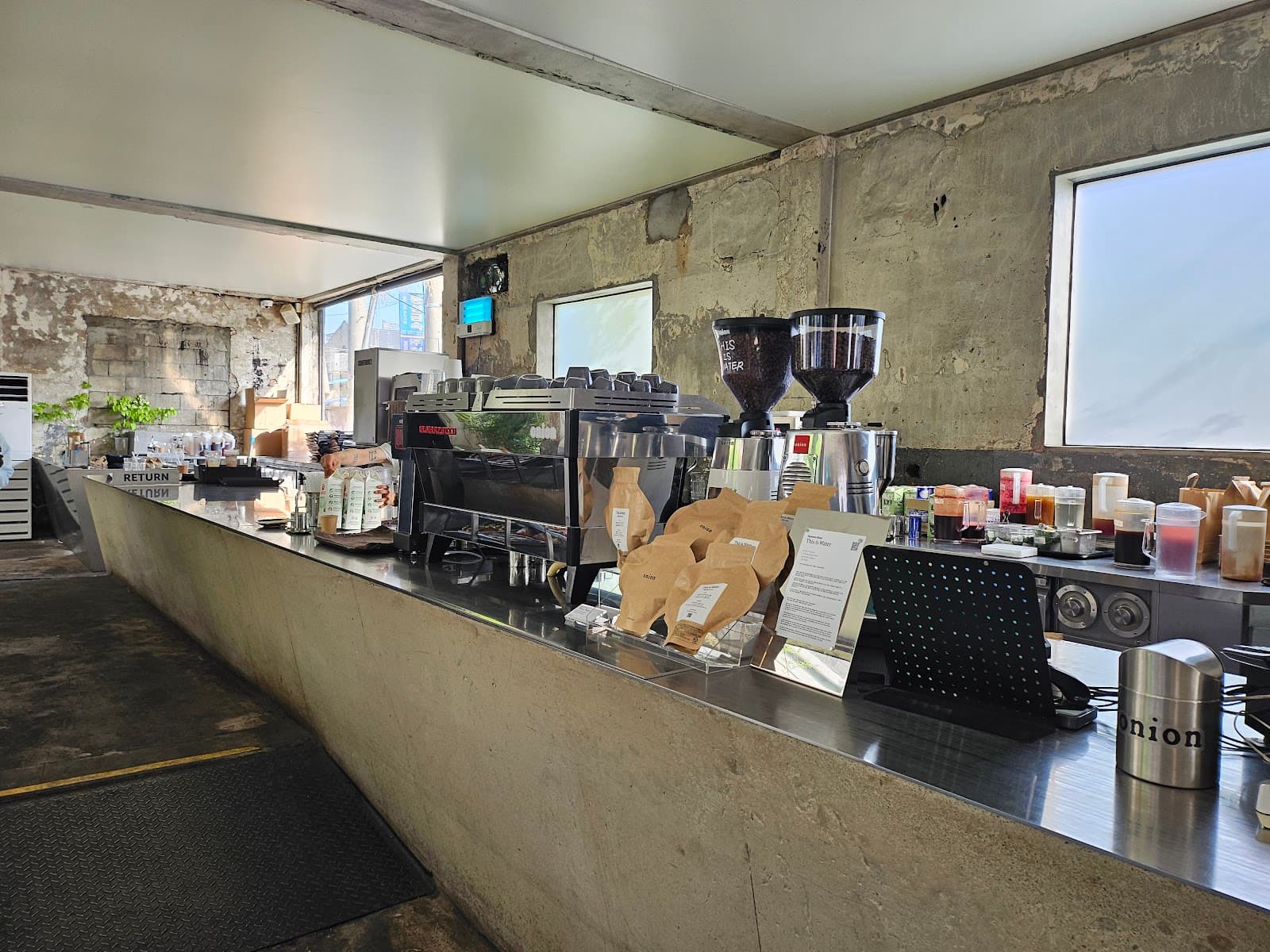 Cafe Onion 圣水店