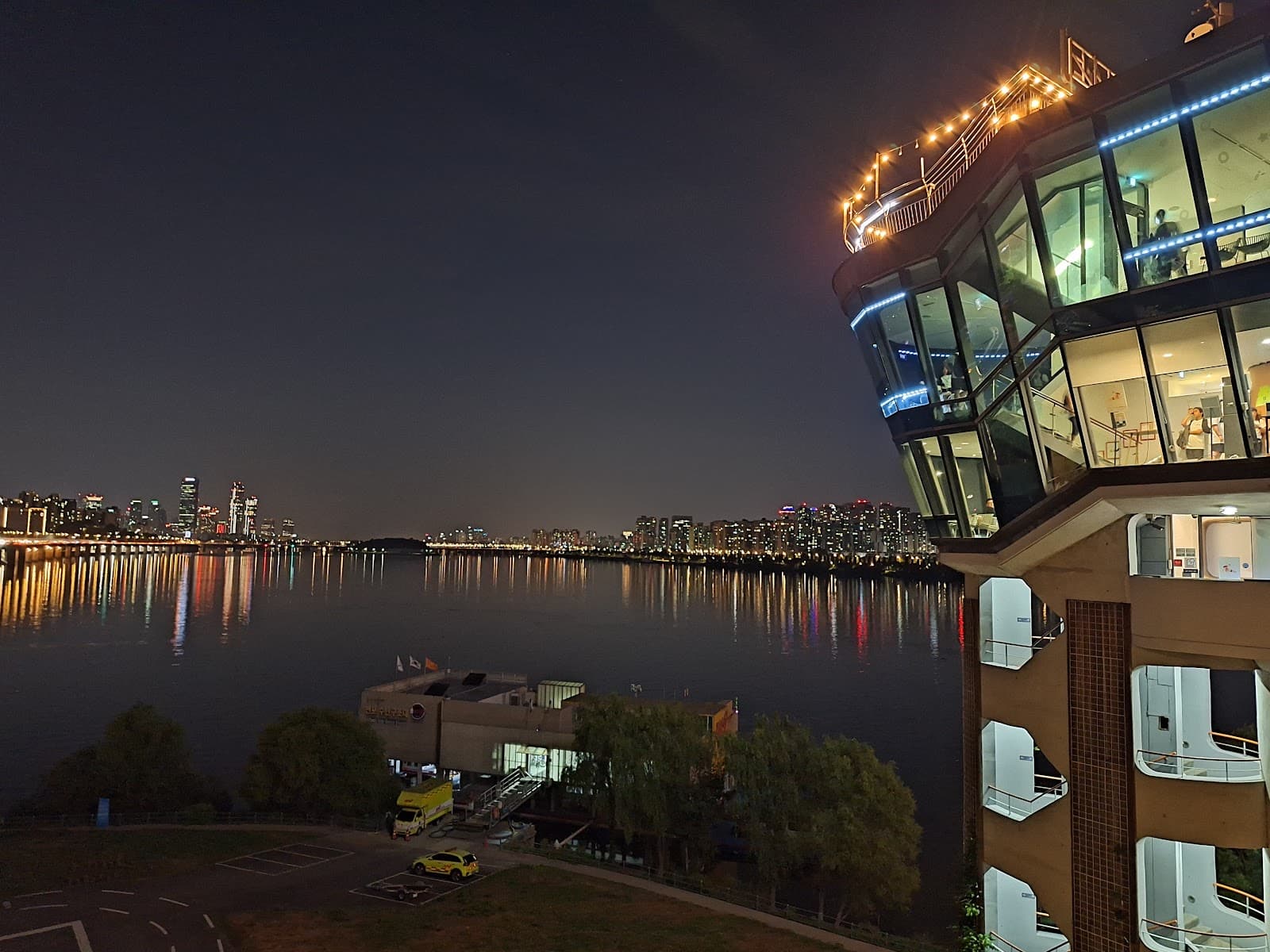 Dongjak Sunset Cafe 5