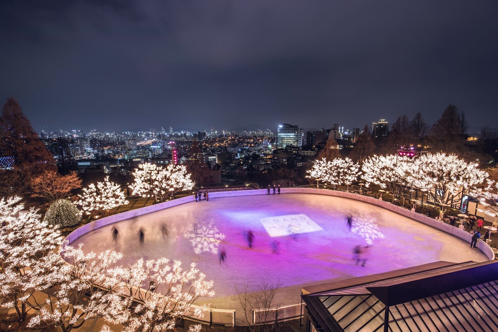 Grand Hyatt Seoul Ice Rink 2