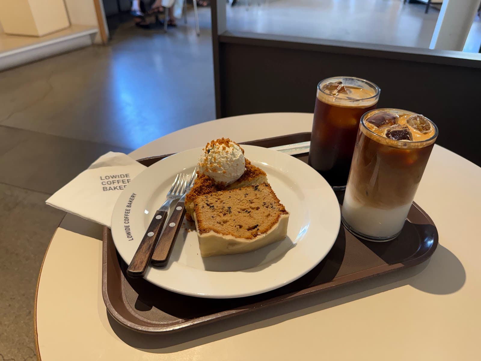 Lowide Coffee Bakery 4