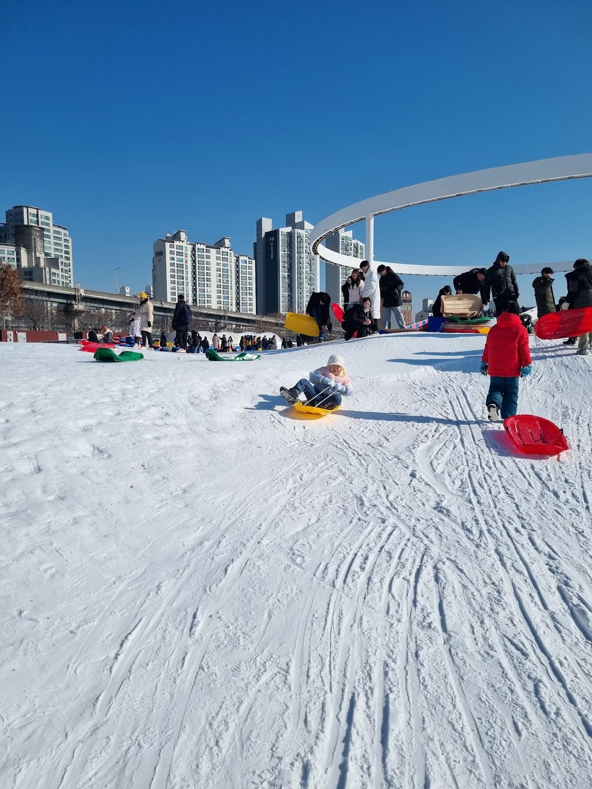 Ttukseom Han River Snow Park 5