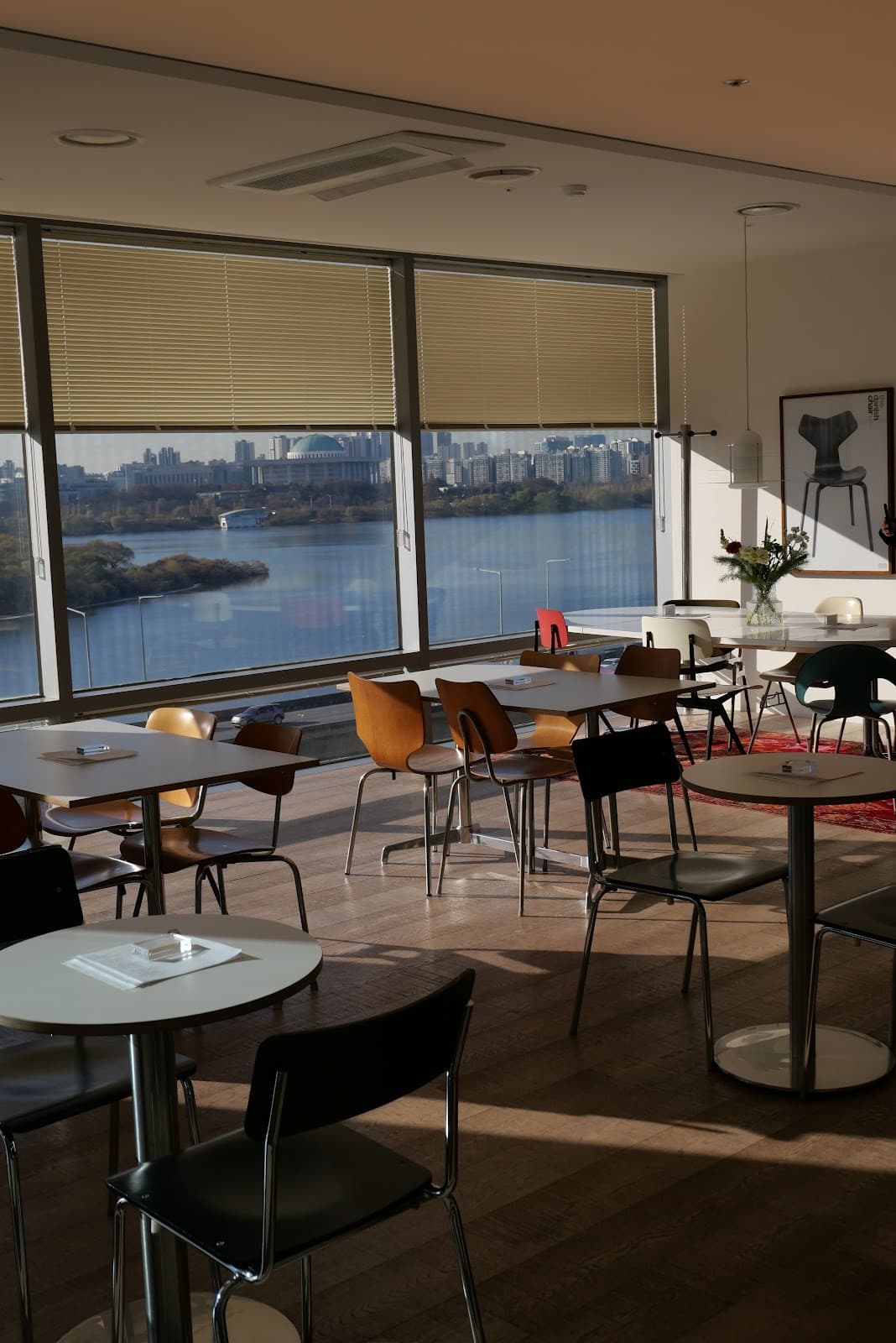 TYPE Coffee Hangang 2