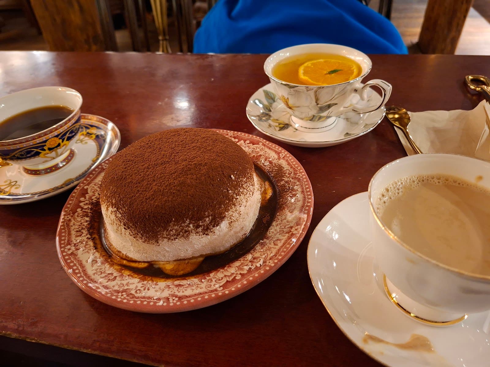 DongBaek Bakery (Ikseon) 3