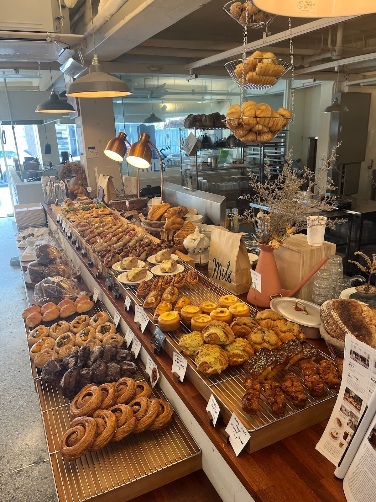 MILS — 圣水洞天然酵母面包咖啡馆