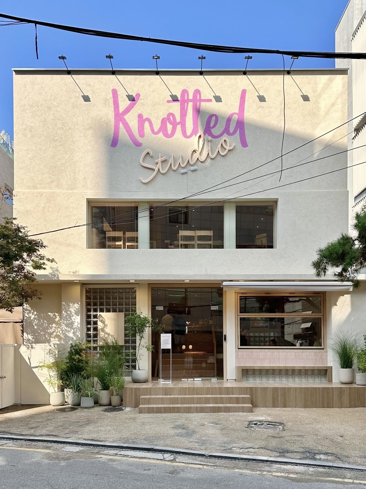 Cafe Knotted Dosan exterior